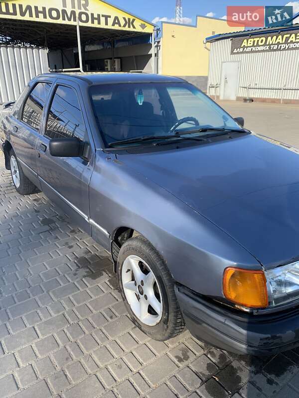 Седан Ford Sierra 1987 в Никополе