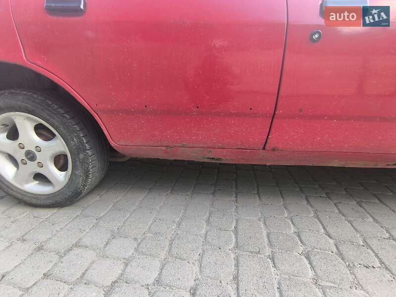 Седан Ford Sierra 1989 в Львове фото 2 Седан Ford Sierra 1989 в Львове
