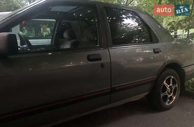 Седан Ford Sierra 1992 в  фото 8 Седан Ford Sierra 1992 в