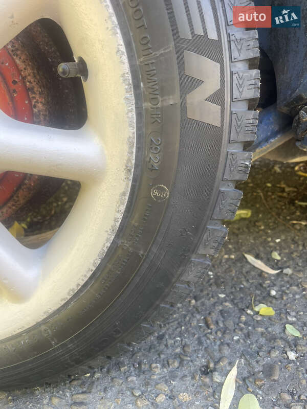 Седан Ford Sierra 1987 в Кіцмані