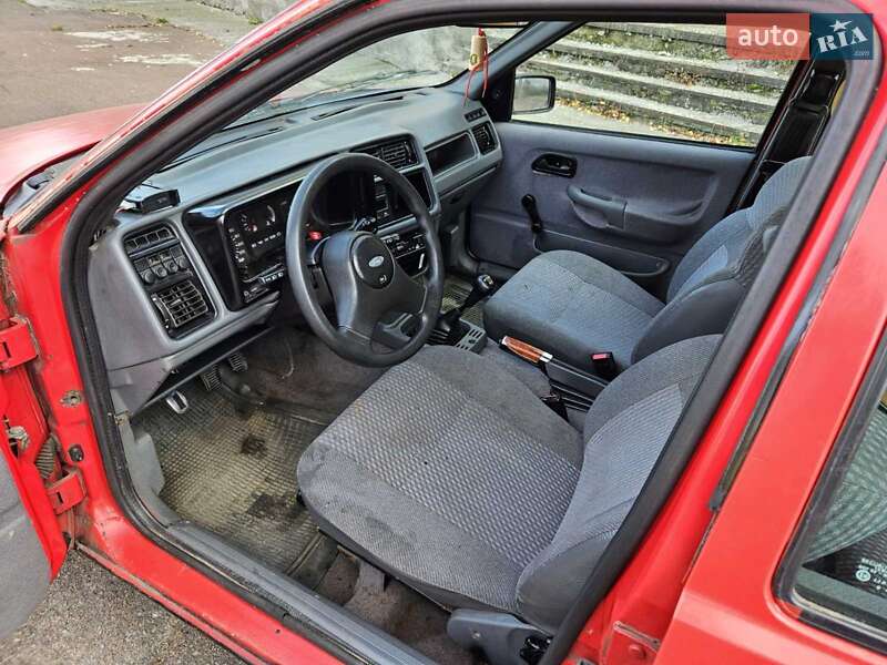 Ліфтбек Ford Sierra 1989 в Обухові