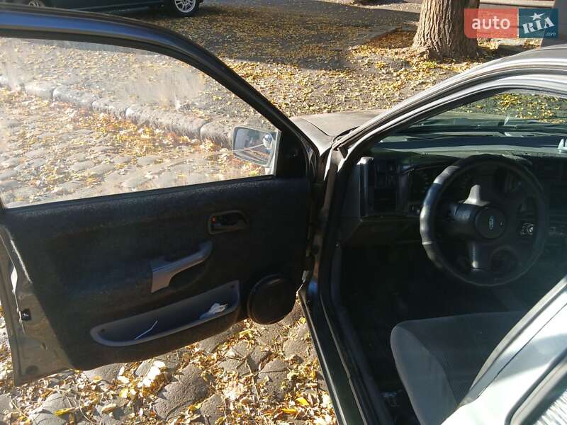 Седан Ford Sierra 1988 в Одесі фото 2 Седан Ford Sierra 1988 в Одесі