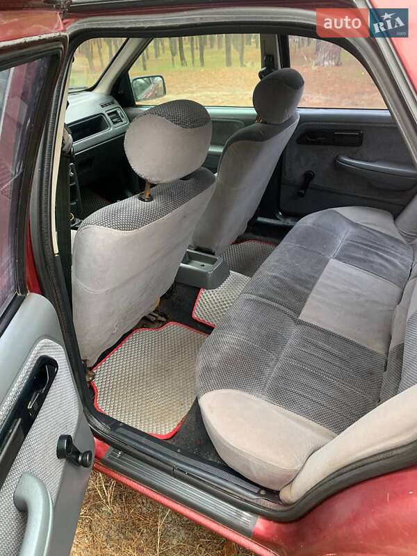 Седан Ford Sierra 1992 в Охтирці фото 7 Седан Ford Sierra 1992 в Охтирці