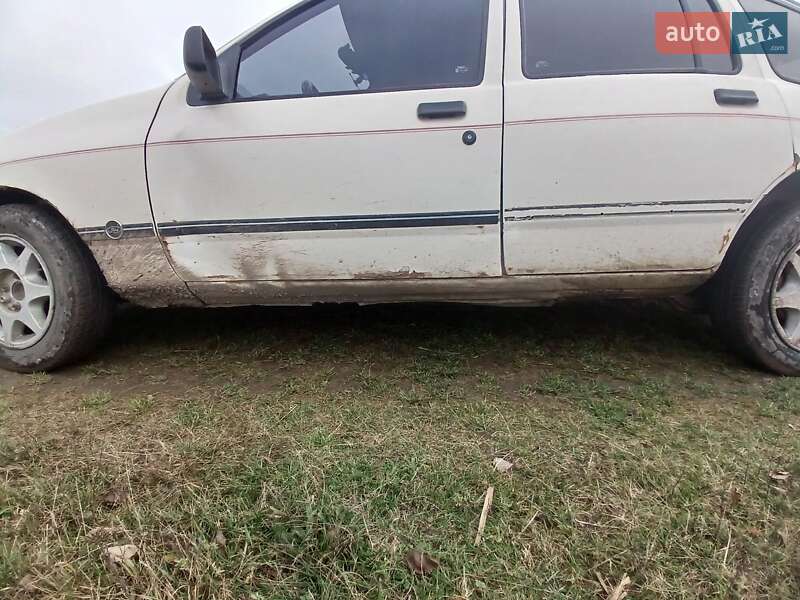 Универсал Ford Sierra 1988 в Песчанке фото 6 Универсал Ford Sierra 1988 в Песчанке