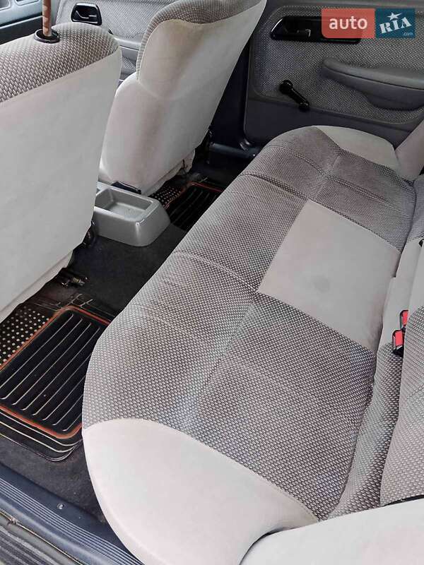 Седан Ford Sierra 1992 в Измаиле