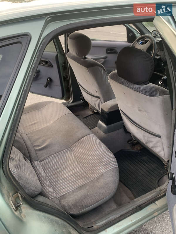 Лифтбек Ford Sierra 1989 в Киеве