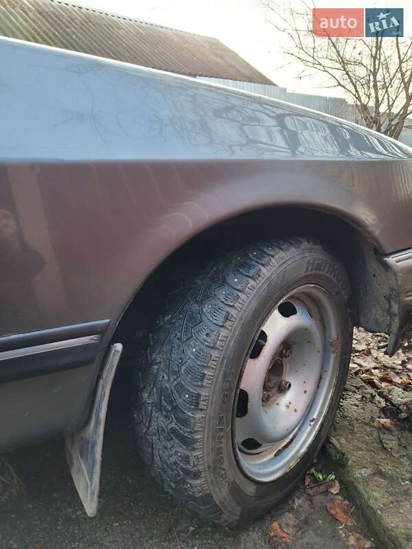 Седан Ford Sierra 1992 в Харькове