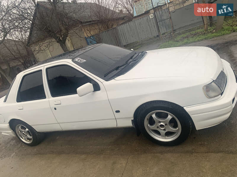 Седан Ford Sierra 1992 в Ізмаїлі