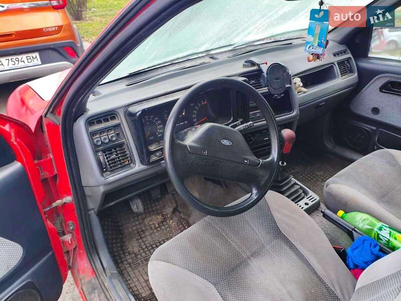 Седан Ford Sierra 1989 в Кропивницком