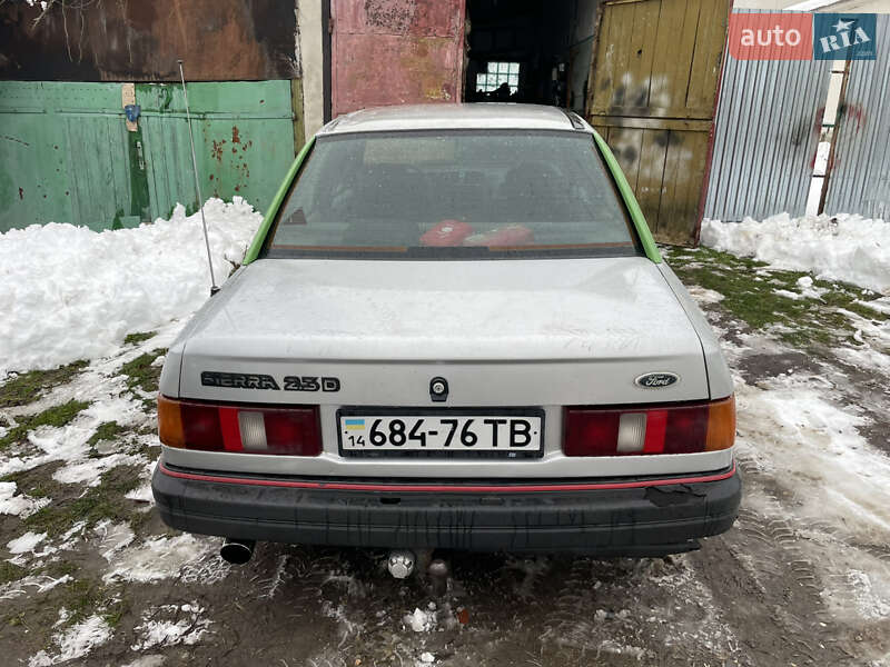 Седан Ford Sierra 1989 в Буске