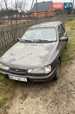 Універсал Ford Sierra 1992 в Володимирці