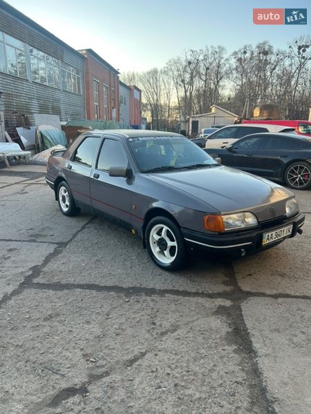 Седан Ford Sierra 1988 в Києві