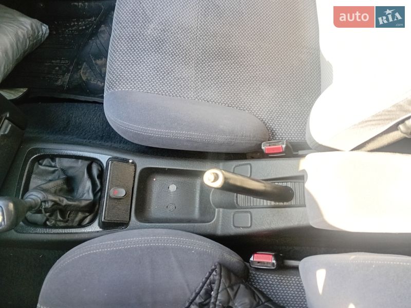 Седан Ford Sierra 1990 в Кропивницком фото 12 Седан Ford Sierra 1990 в Кропивницком