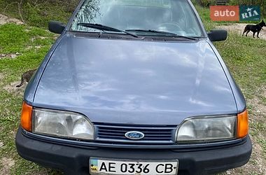 Седан Ford Sierra 1990 в Днепре