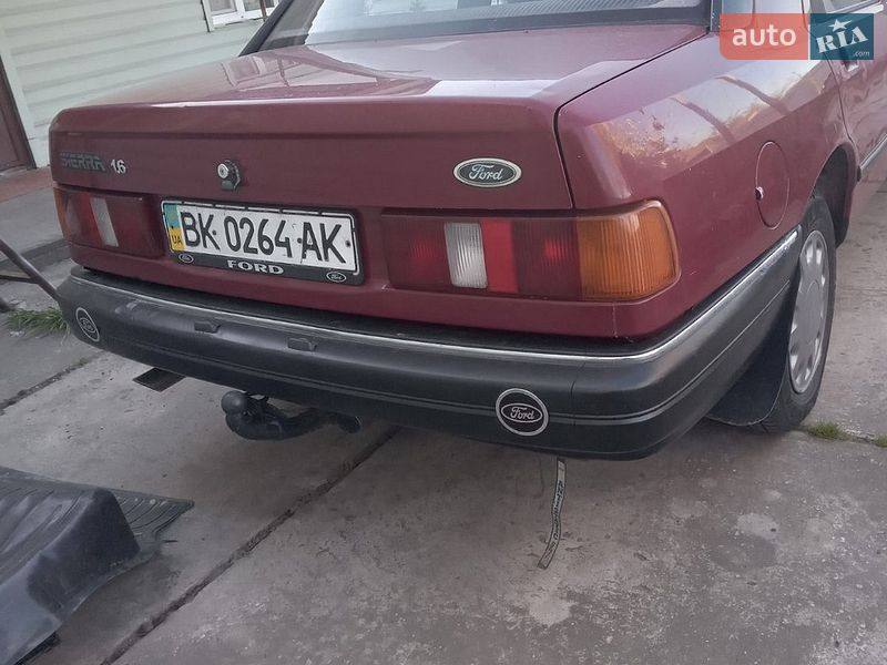 Седан Ford Sierra 1988 в Житомире фото 4 Седан Ford Sierra 1988 в Житомире