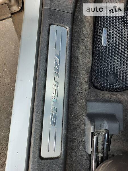 Седан Ford Taurus 2015 в Херсоні фото 2 Седан Ford Taurus 2015 в Херсоні