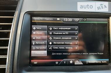 Седан Ford Taurus 2015 в 