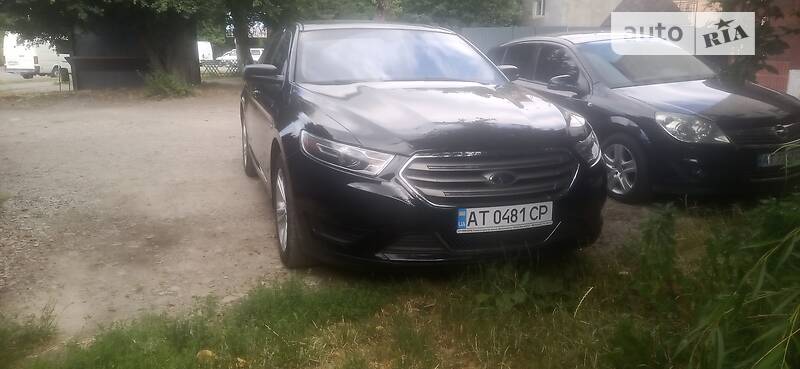 Седан Ford Taurus 2016 в Ивано-Франковске