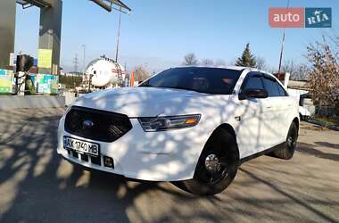 Седан Ford Taurus 2015 в Харькове