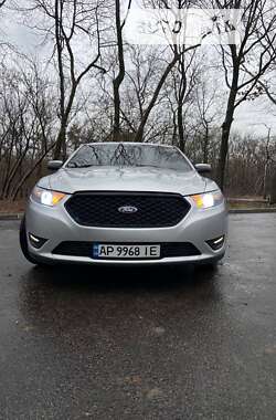 Седан Ford Taurus 2014 в Киеве