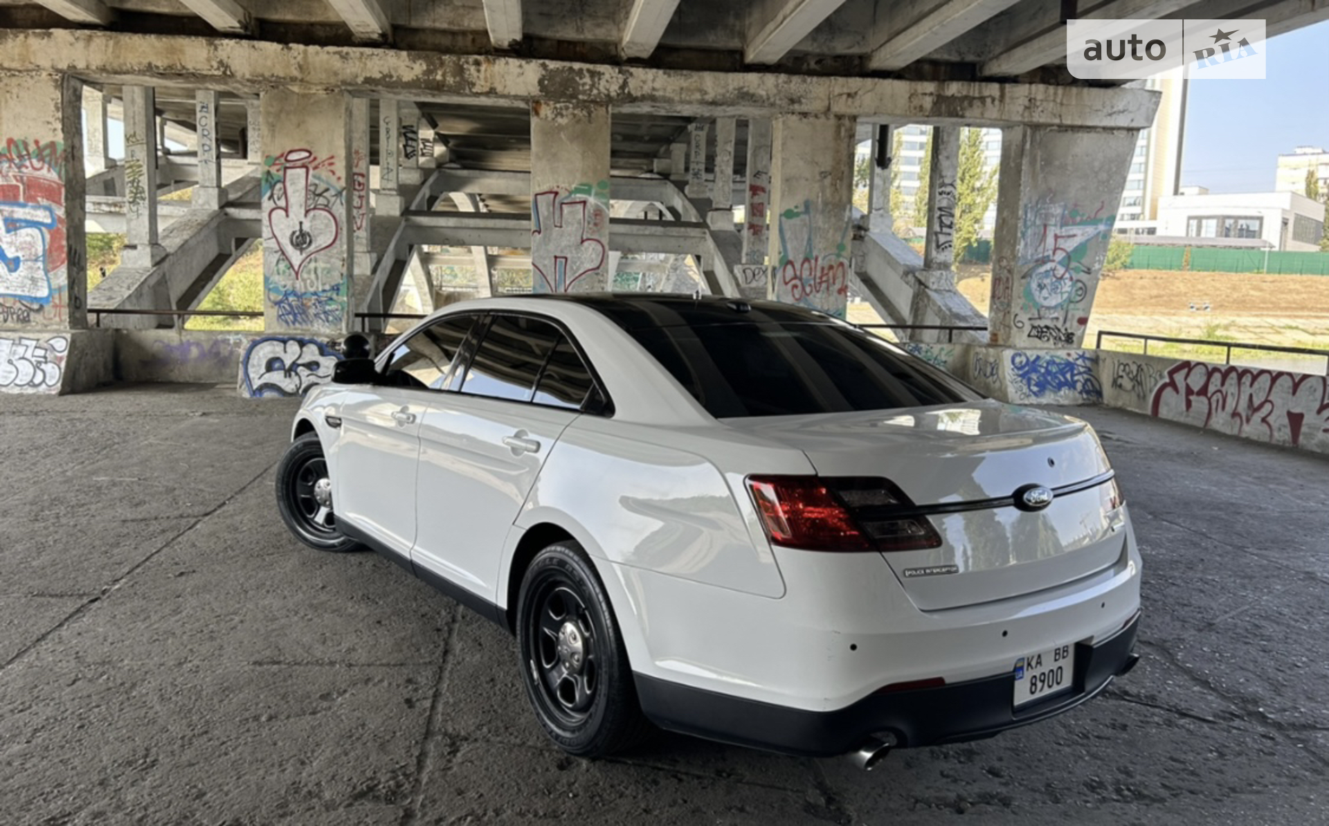 2017 Ford Taurus - мініатюра 4