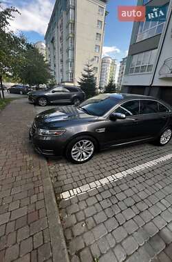 Седан Ford Taurus 2019 в Івано-Франківську