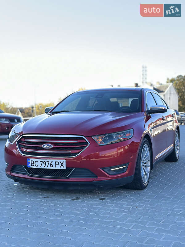 Ford Taurus 2013