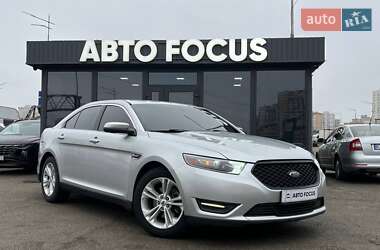 Седан Ford Taurus 2014 в Києві