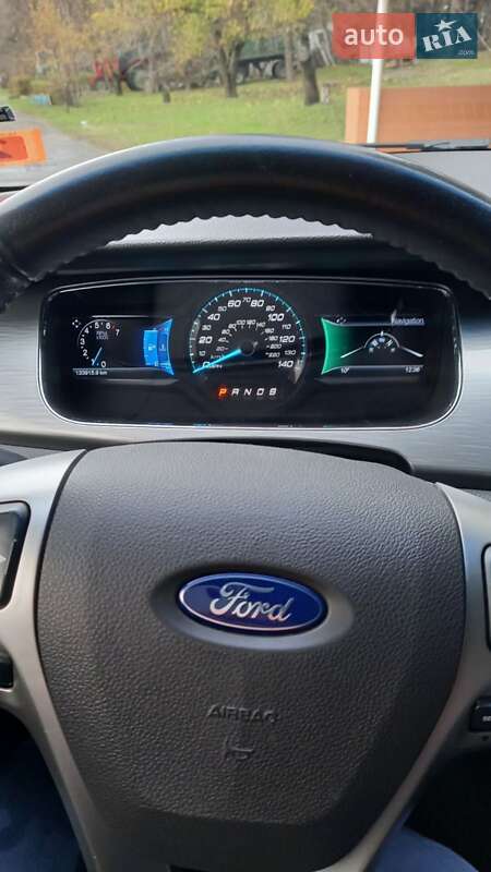 Седан Ford Taurus 2018 в Днепре фото 30 Седан Ford Taurus 2018 в Днепре