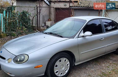 Седан Ford Taurus 1996 в Одессе