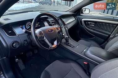 Седан Ford Taurus 2015 в Києві