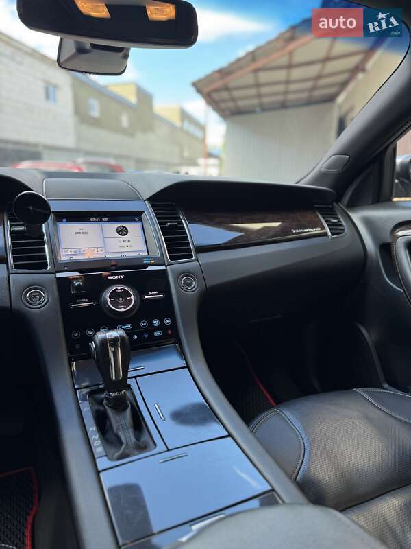 Седан Ford Taurus 2019 в Києві