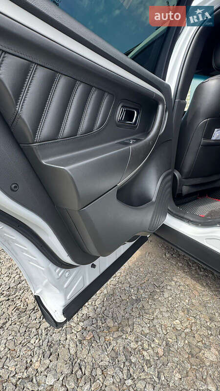 Седан Ford Taurus 2014 в Харькове