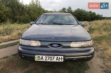 Седан Ford Taurus 1993 в 