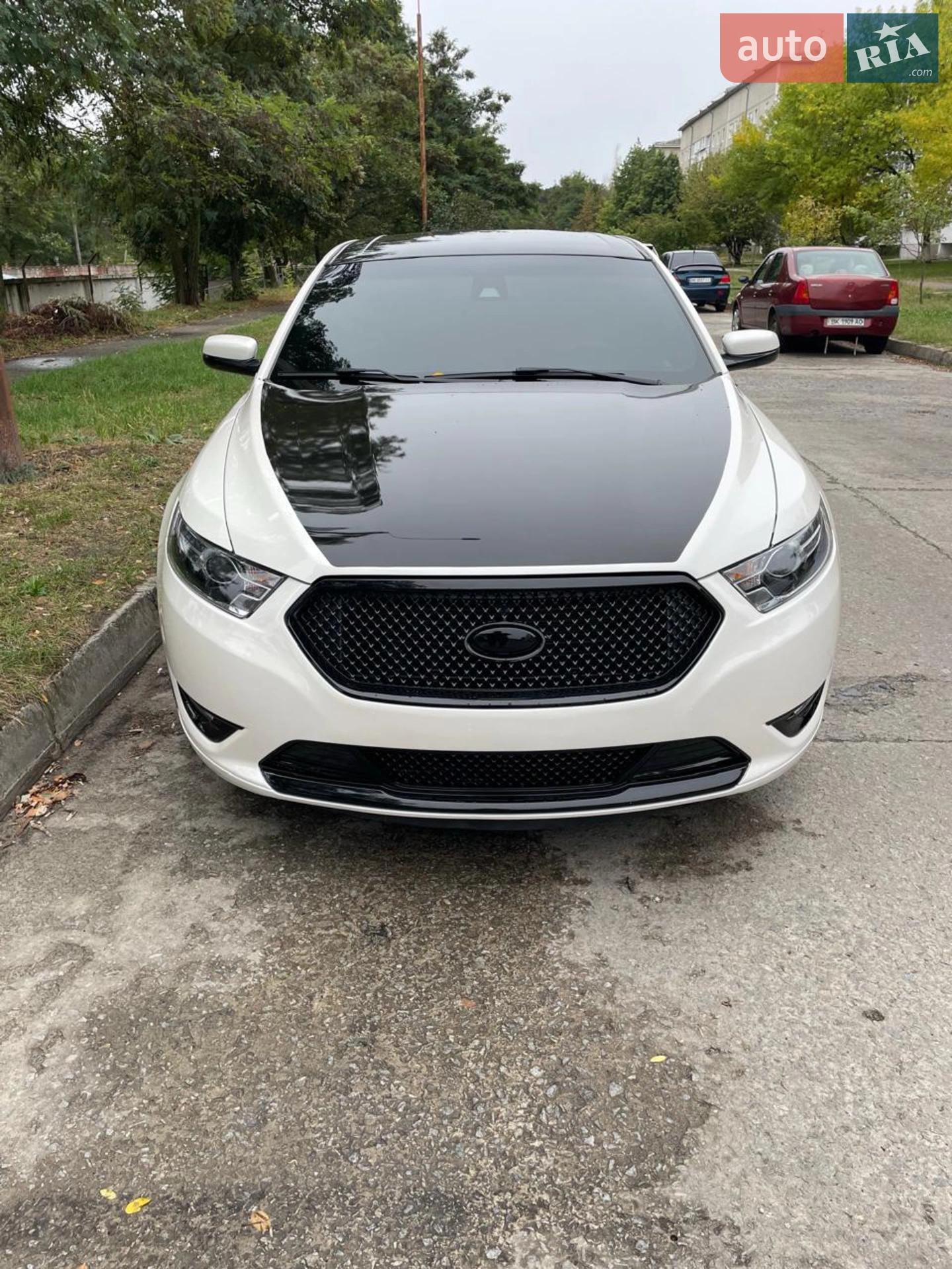 2018 Ford Taurus - мініатюра 12