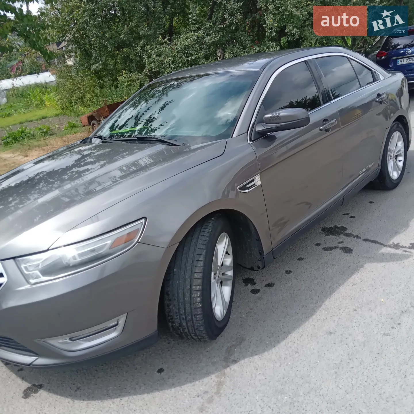 2012 Ford Taurus - мініатюра 21
