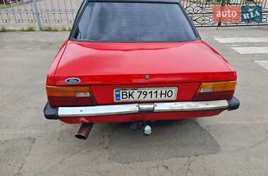 Седан Ford Taurus 1981 в 