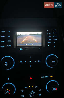Седан Ford Taurus 2015 в 