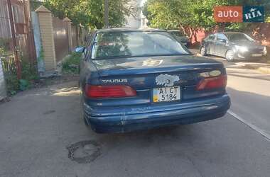 Седан Ford Taurus 1992 в Киеве