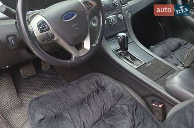 Седан Ford Taurus 2012 в Белогородке