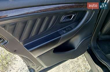 Седан Ford Taurus 2014 в Фастове
