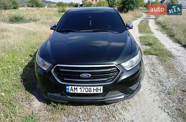 Седан Ford Taurus 2014 в Фастове