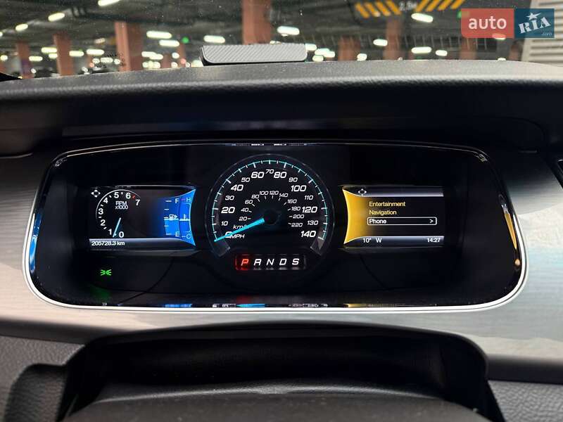 Седан Ford Taurus 2016 в Києві