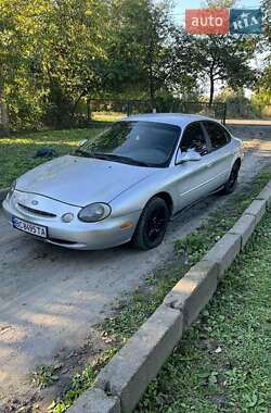 Седан Ford Taurus 1997 в Володимирі