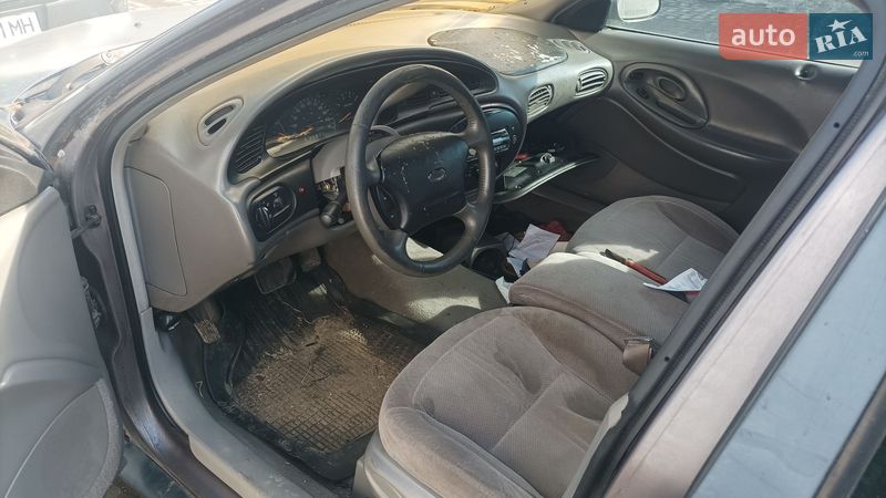 Седан Ford Taurus 1996 в Виннице