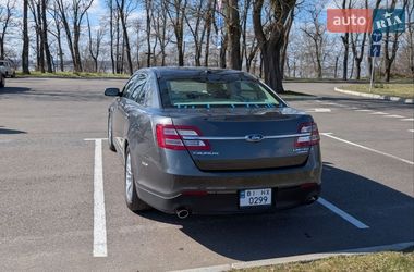 Седан Ford Taurus 2017 в Николаеве