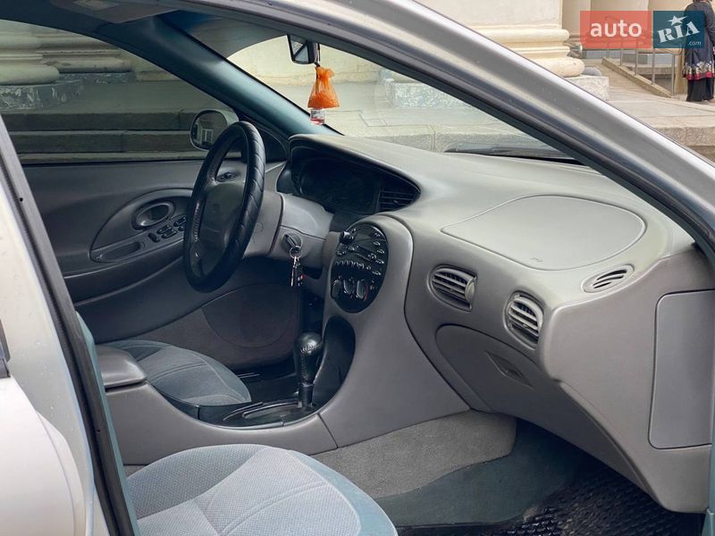 Седан Ford Taurus 1996 в Запоріжжі