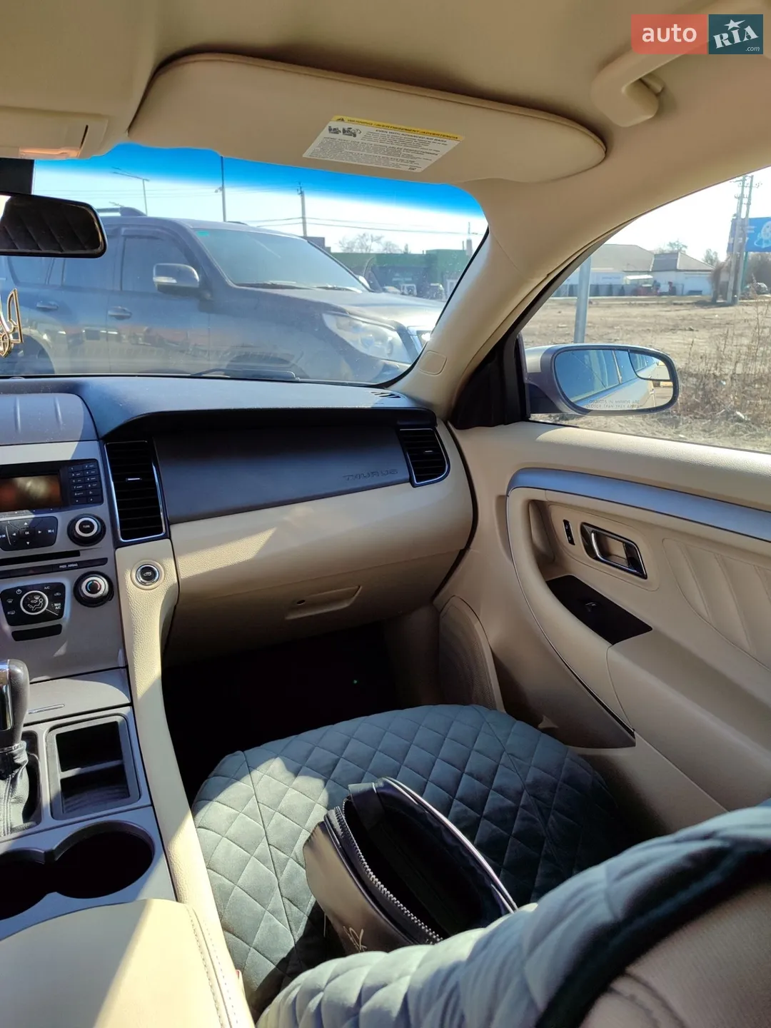 2017 Ford Taurus - мініатюра 11