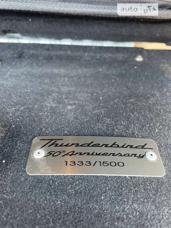 Кабриолет Ford Thunderbird 2005 в Хмельницком