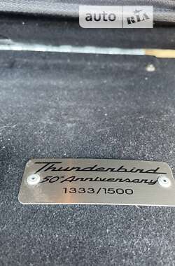 Кабриолет Ford Thunderbird 2005 в 